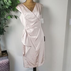 Maggie London Cream Sleeveless Dress Size 10